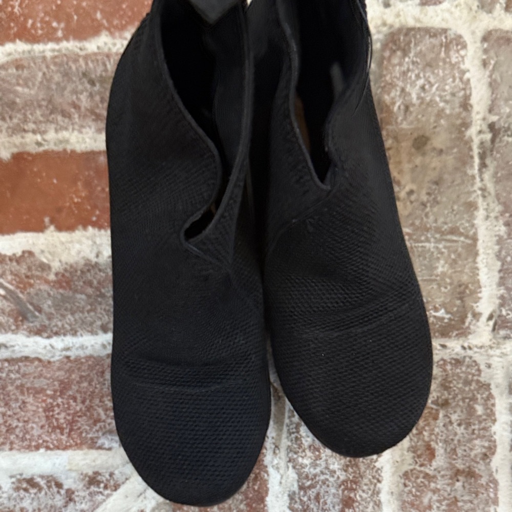 Black Women's Ankle Boots - Picture 6 of 6